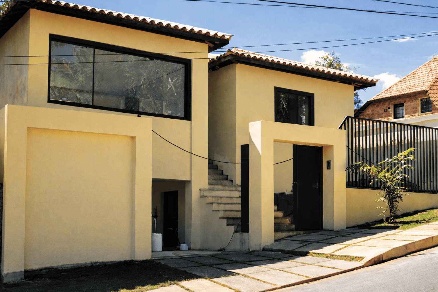 Casa moderna no Bairro São Bento (1)
